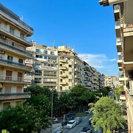 Family Suite With Balcony Thessaloniki Exterior photo