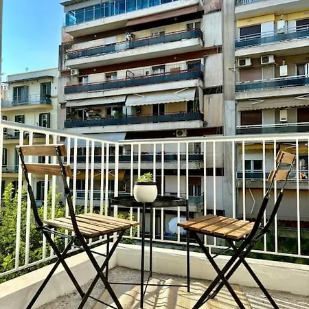 Family Suite With Balcony Thessaloniki Exterior photo
