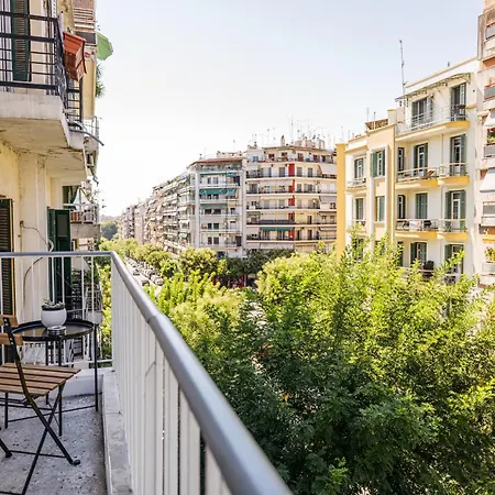 Family Suite With Balcony Thessaloniki Exterior photo